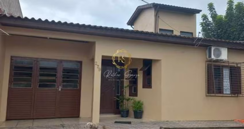 CASA COM 03 DORMITÓRIOS/QUARTOS, BAIRRO BERTO CÍRIO