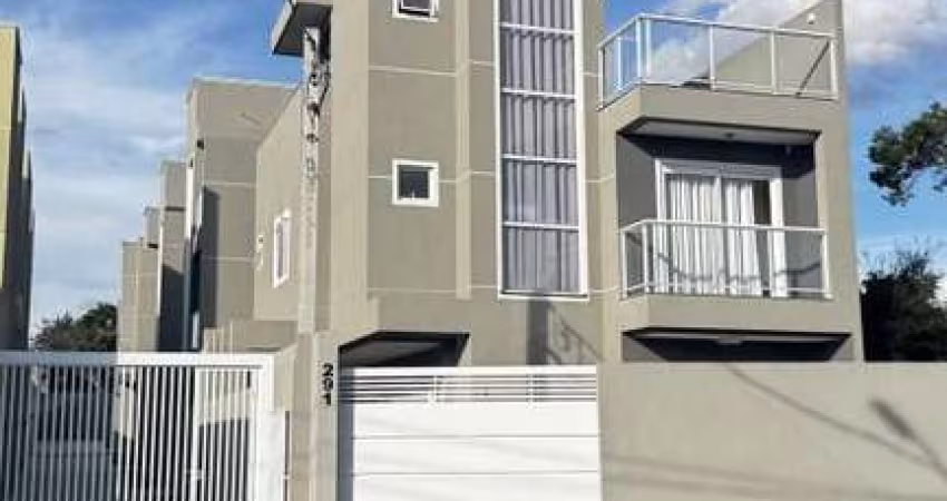 Sobrado em Condomínio para Venda em Curitiba, Capão Raso, 3 dormitórios, 3 suítes, 4 banheiros, 3 vagas