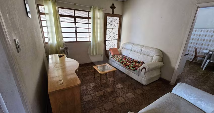 Casa com 2 quartos à venda em Vila Maringá - SP
