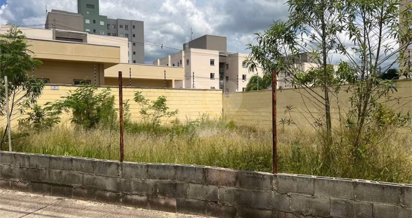 Terreno à venda em Residencial Santa Giovana - SP