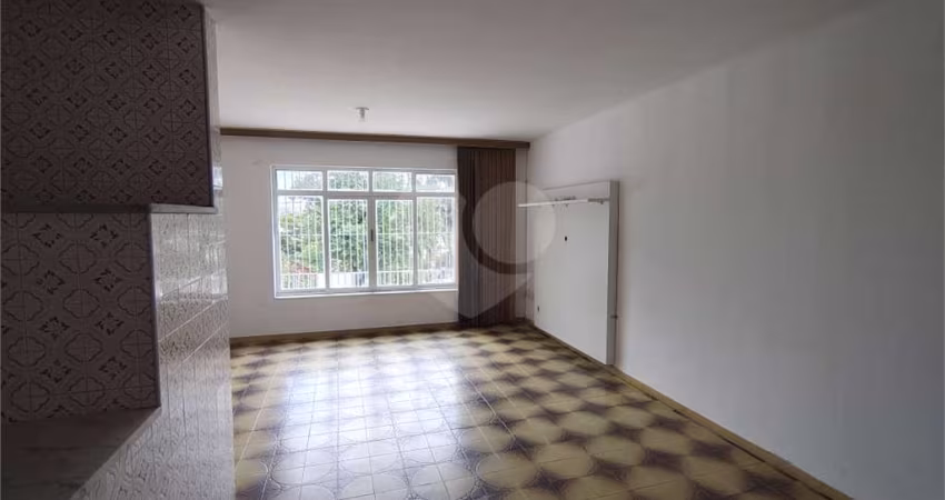 Casa com 3 quartos à venda em Vila Helena - SP