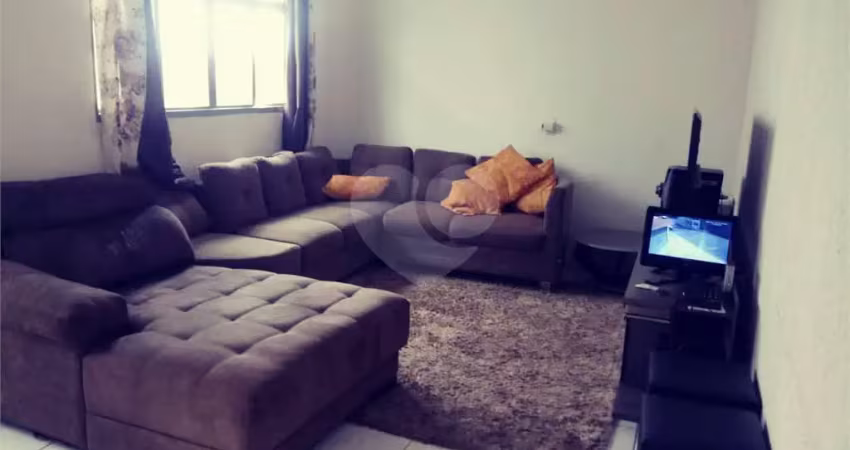 Casa com 3 quartos à venda em Engordadouro - SP