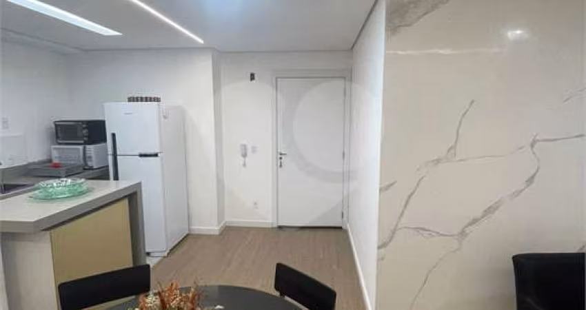 Apartamento com 3 quartos à venda em Jardim Carolina - SP