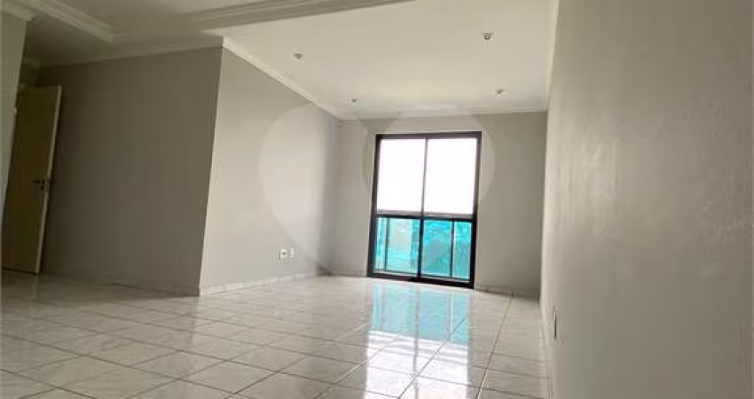 Apartamento com 3 quartos à venda em Vila Das Hortências - SP