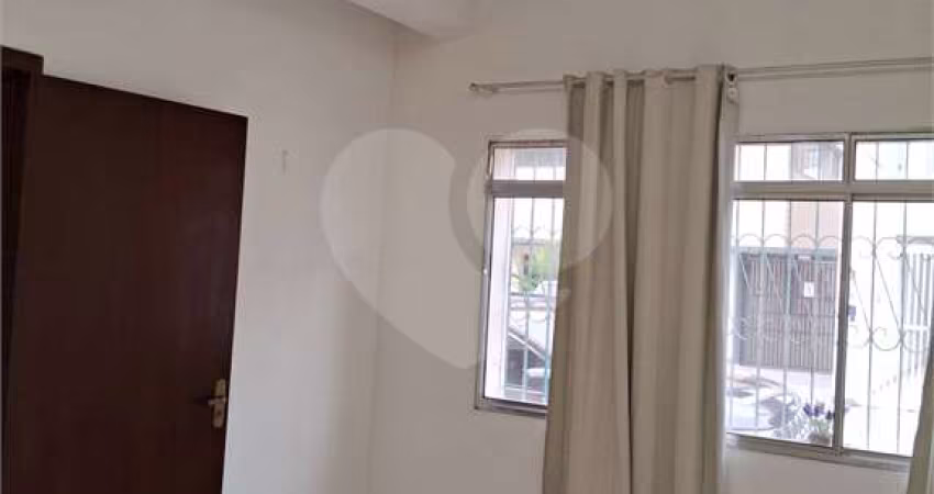 Casa com 3 quartos à venda em Anhangabaú - SP
