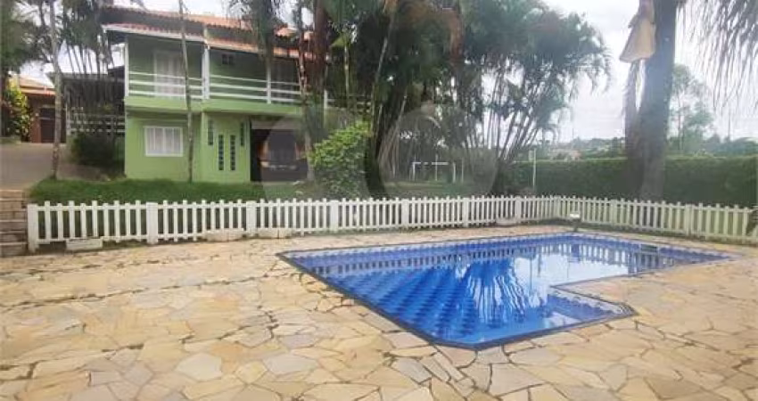 Casa com 4 quartos à venda ou para locação em Ivoturucaia - SP