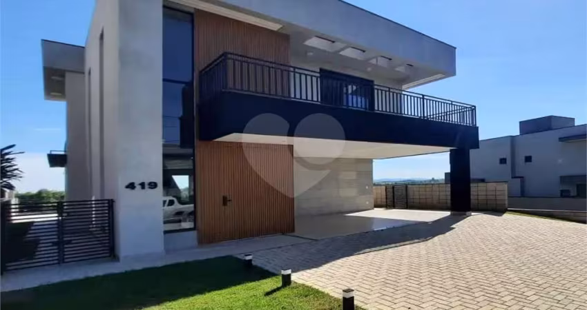 Condomínio com 4 quartos à venda em Mina - SP