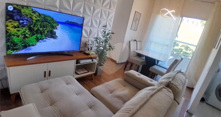 Apartamento com 3 quartos à venda em Jardim Carlos Gomes - SP