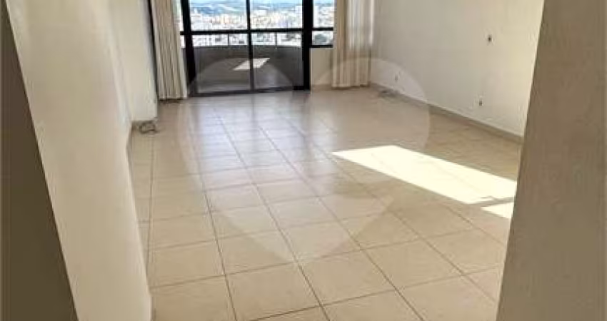 Apartamento com 3 quartos à venda em Centro - SP