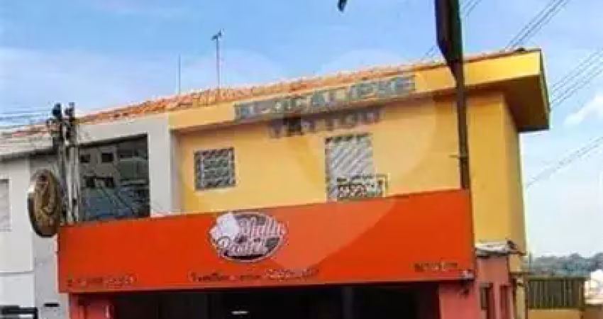 Casa à venda na Rua M M D C, Paulicéia, São Bernardo do Campo
