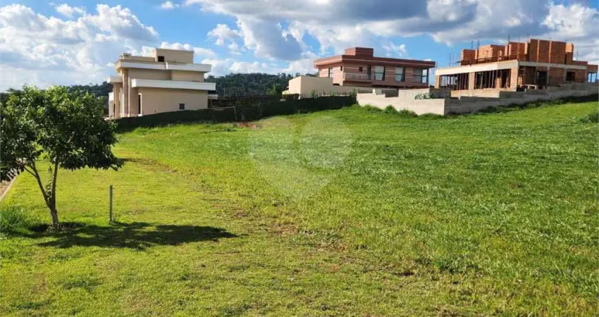 Terreno em condomínio fechado à venda na Serra Azul, Rio Abaixo, Itupeva
