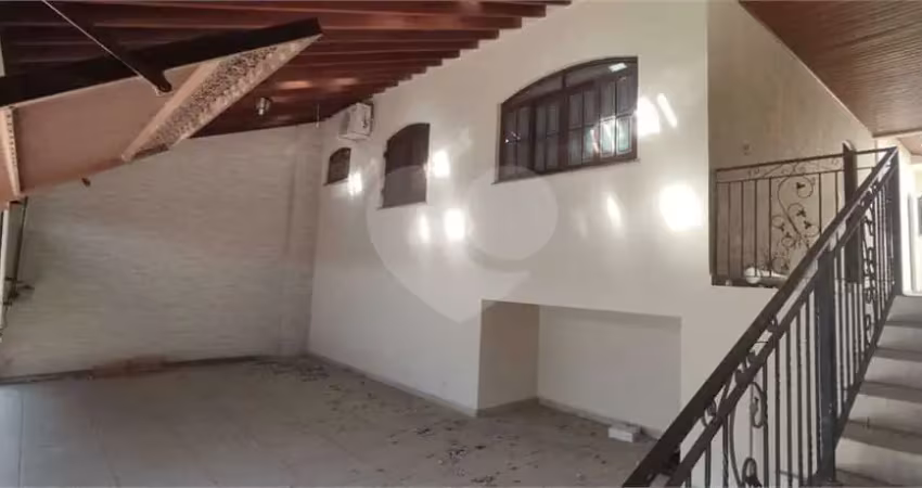 Casa com 3 quartos à venda na Armando Carraro, Jardim Tamoio, Jundiaí