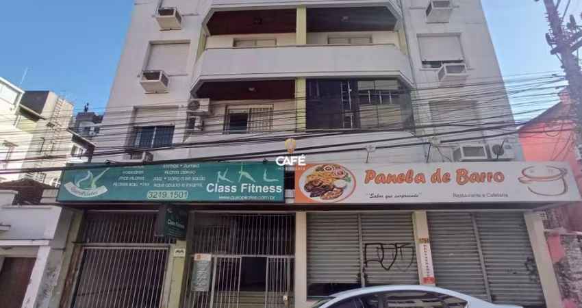 Apartamento Amplo No Centro De 1 Dormitório, Sala 2 Ambientes, Banheiro Social,