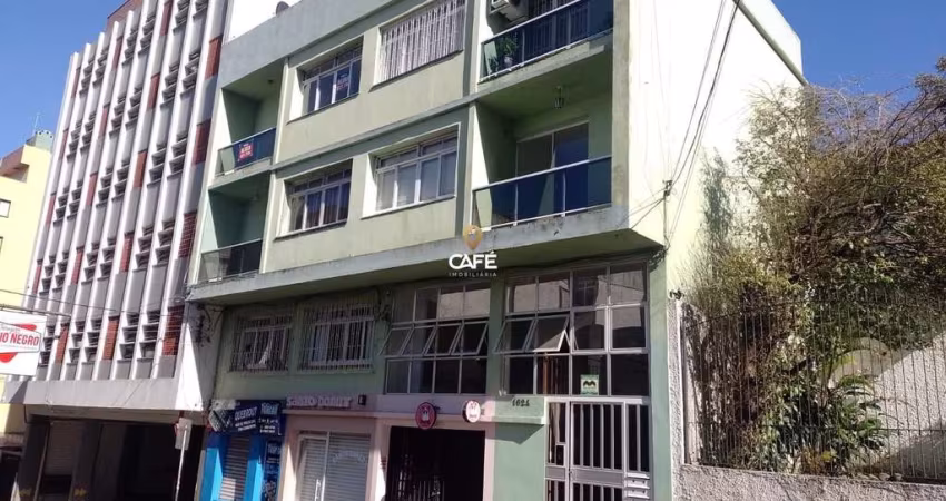 Apartamento, 3 Dormitórios, 1 Banheiro, Centro