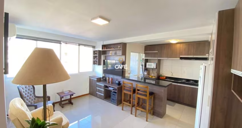 Apartamento 1 Dormitório 100% Mobiliado na Avenida Medianeira com Garagem Privat