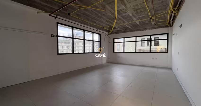 Comercial Prime, salas comerciais em frente ao Hospital de Caridade.