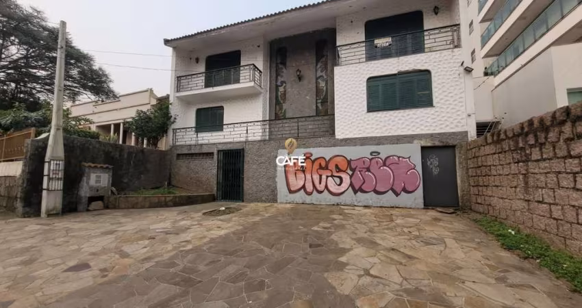 Casa comercial ou residencial em localização privilegiada em Santa Maria!
