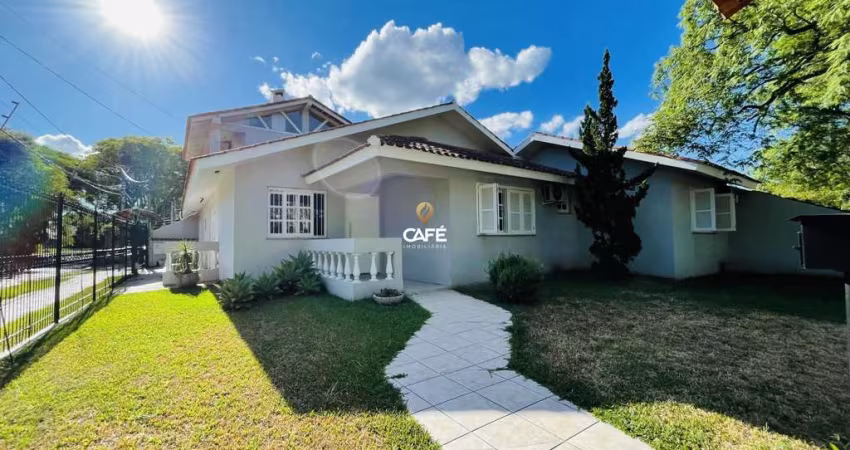 Casa 4 dorm Santa Lucia R$1.200.000,00 com permuta ou R$850.000,00 à vista!