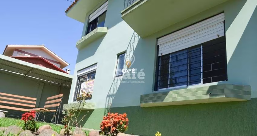Apartamento com 2 suítes e 2 vagas de garagem.