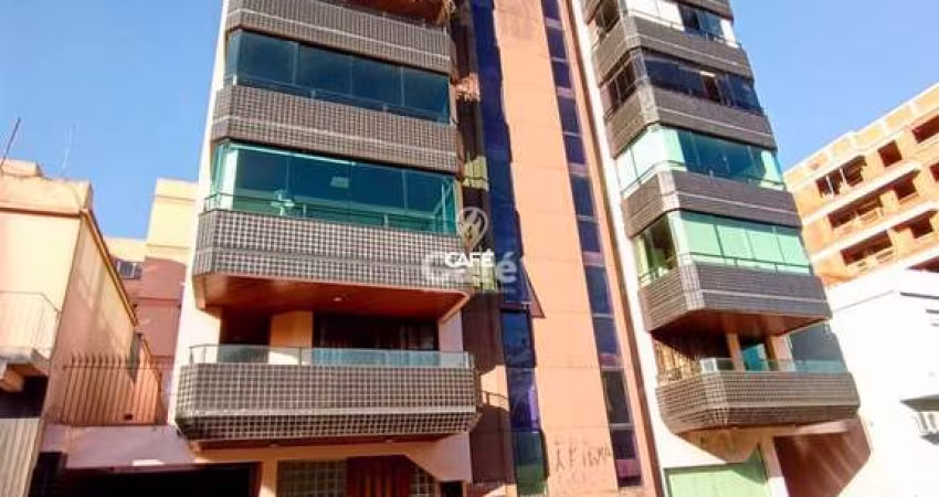 Lindo apartamento 3 dormitórios, sendo um suíte e closet, sala 3 ambientes com l