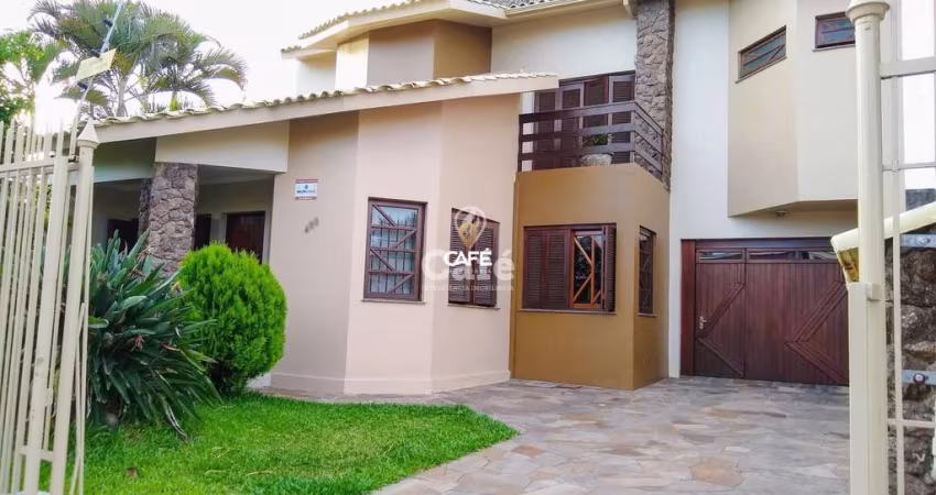 Casa de 3 dormitórios no Bairro Duque de Caxias