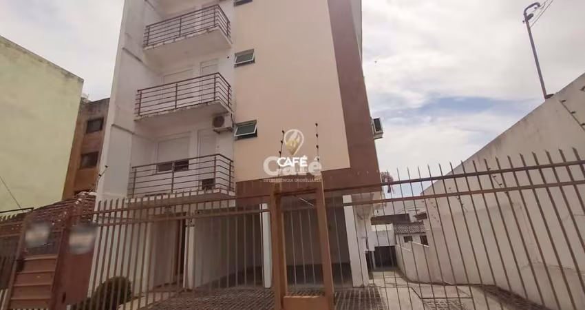 Apartamento com 2 dormitórios, suíte e sacada de frete, ótima localização, na re