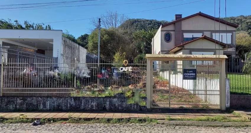 Terreno amplo próximo a escola polivalente