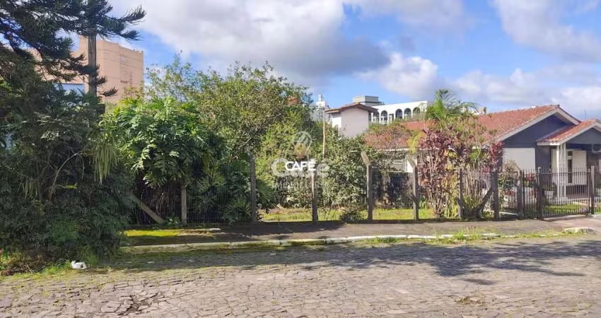 Terreno plano pronto para construir e tendo possibilidade de chegar a 24m de fre