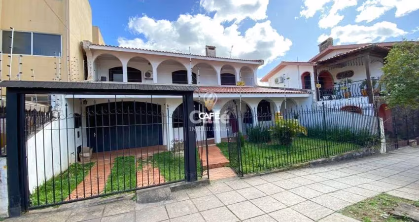 Casa com 4 Dormitórios  localizada no centro de São Sepé-RS