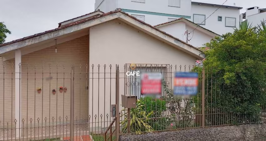 Casa no Bairro Patronato Com 4 Dormitórios, Sala,  Escritório, 3 banheiros, Cozi