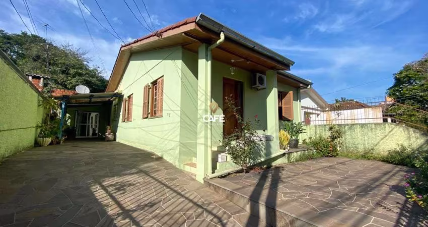Casa, 3 Dormitórios, 2 Banheiros, 4 Vagas, Pátio, Lourdes