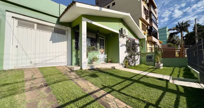 Casa 3 dormitórios Bairro N.S de Lourdes