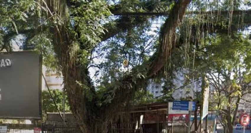 Terreno na Av. Medianeira
