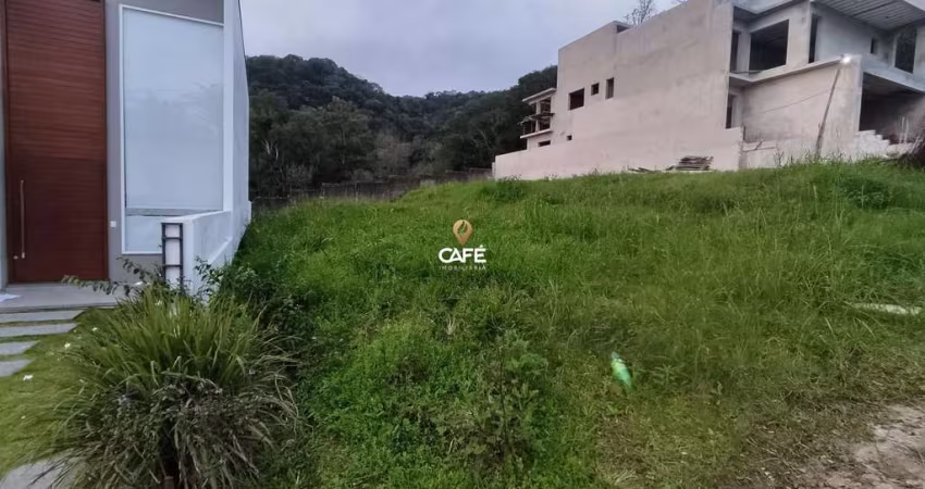 VENHA VIVER SEU SONHO! TERRENO DE 300 m² EM CONDOMÍNIO FAMILIAR, A 5 MINUTOS DO