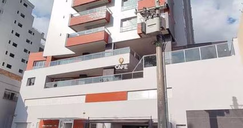 Apartamento de 03 suítes , lavabo , sacada , churrasqueira e 02 vagas de garagem