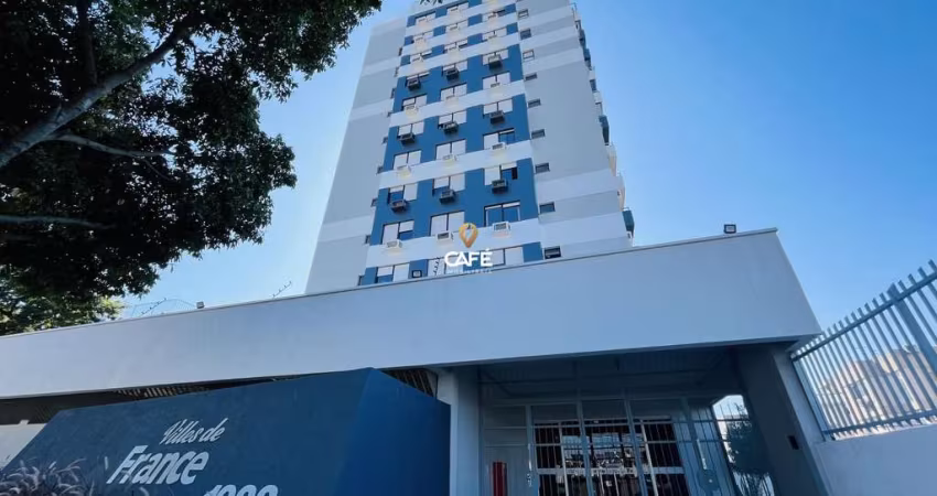 Apartamento central de 3 dormitórios/suite com box.