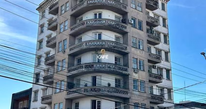Apto 2 dormitórios amplo e centralíssimo!