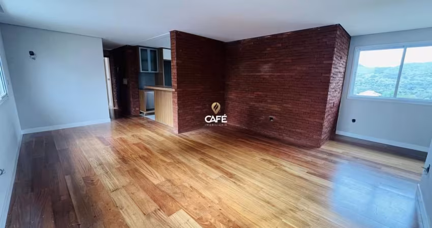 Cobertura, 3 Dormitórios, 1 Suíte, 3 Banheiros, 2 Vagas, Terraço, Dores