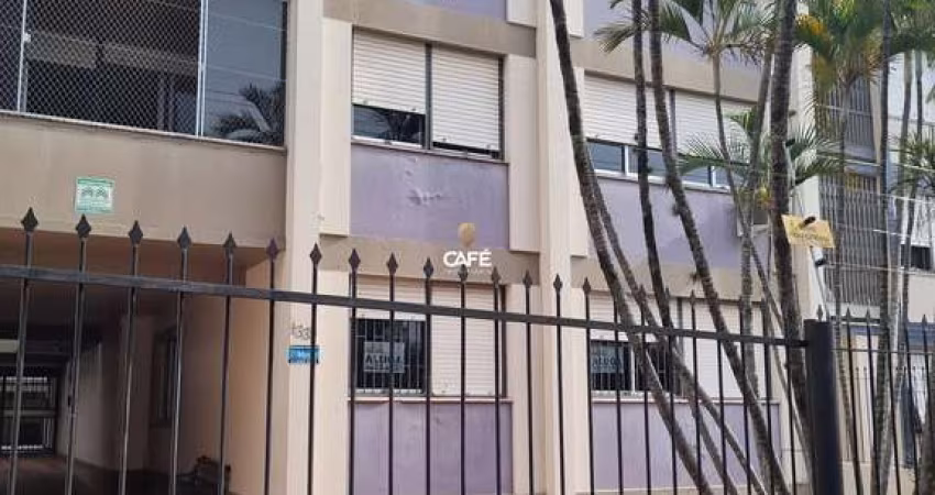 Apartamento central amplo  com sacada de frente