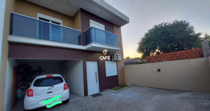 Casa em Condomínio no Parque Pinheiro Machado