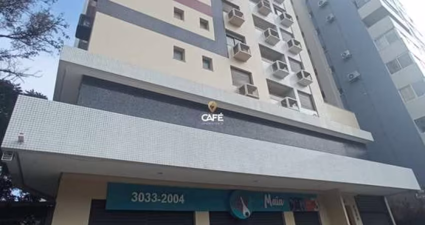 Apartamento Central De 1 Dormitório, Sala De Estar, Banheiro Social, Cozinha, Ár