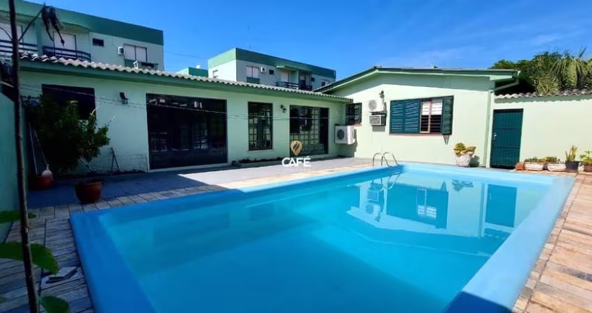 Casa, 4 Dormitórios, 3 Banheiros, 2 Vaga, Piscina, Lourdes