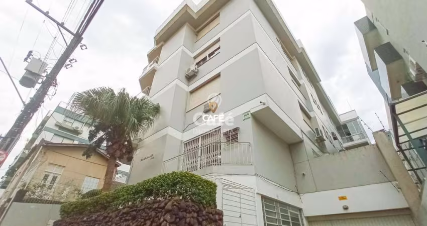Oportunidade!! Apto amplo, centro, 3 dormitórios, sacada e box garagem