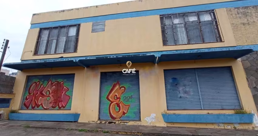 Loja  Ampla De 230 m², Composto Por 3 Salas, Mezanino e 2 Banheiros.
