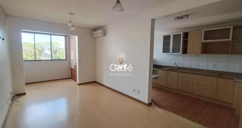 Apartamento, 2 Dormitórios, 1 Banheiro, 1 Vaga, Churrasqueira, Semimobiliado, Ce