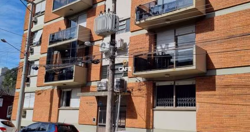 Apartamento amplo no centro.