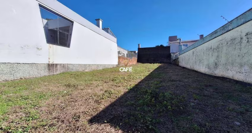 Terreno de 350 m² bem próximo ao Clube Dores