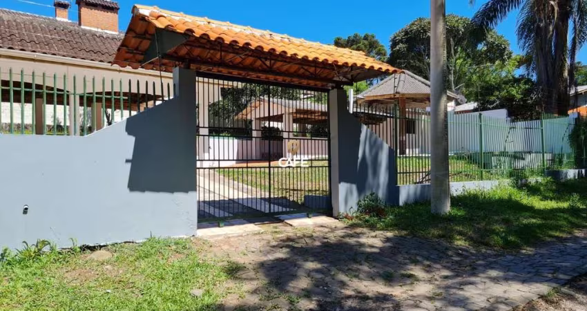 Casa Semi Mobiliada Em Itaara De 3 Dormitórios, Sala De Estar, 2 Banheiros, Cozi