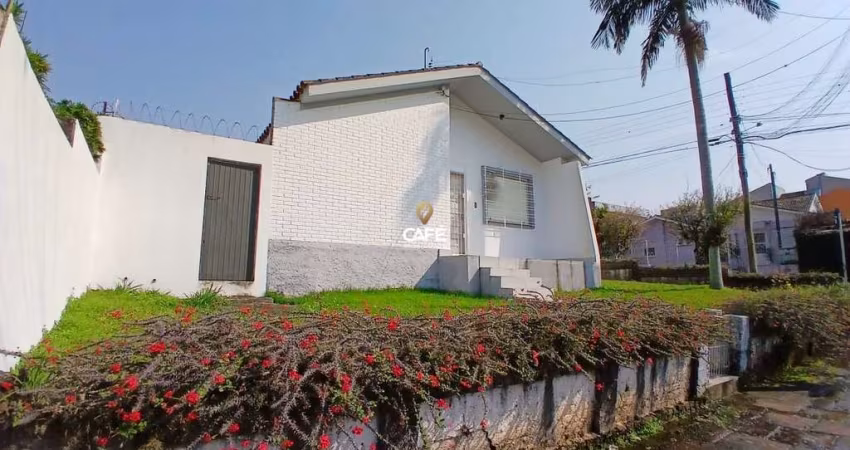 Casa No Patronato De 3 Dormitórios, Sala De Estar, Banheiro Social, Cozinha, Áre