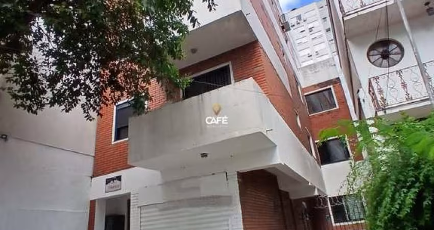 Apartamento No Centro De 2 Dormitórios, Sala De Estar, Banheiro Social, Cozinha,